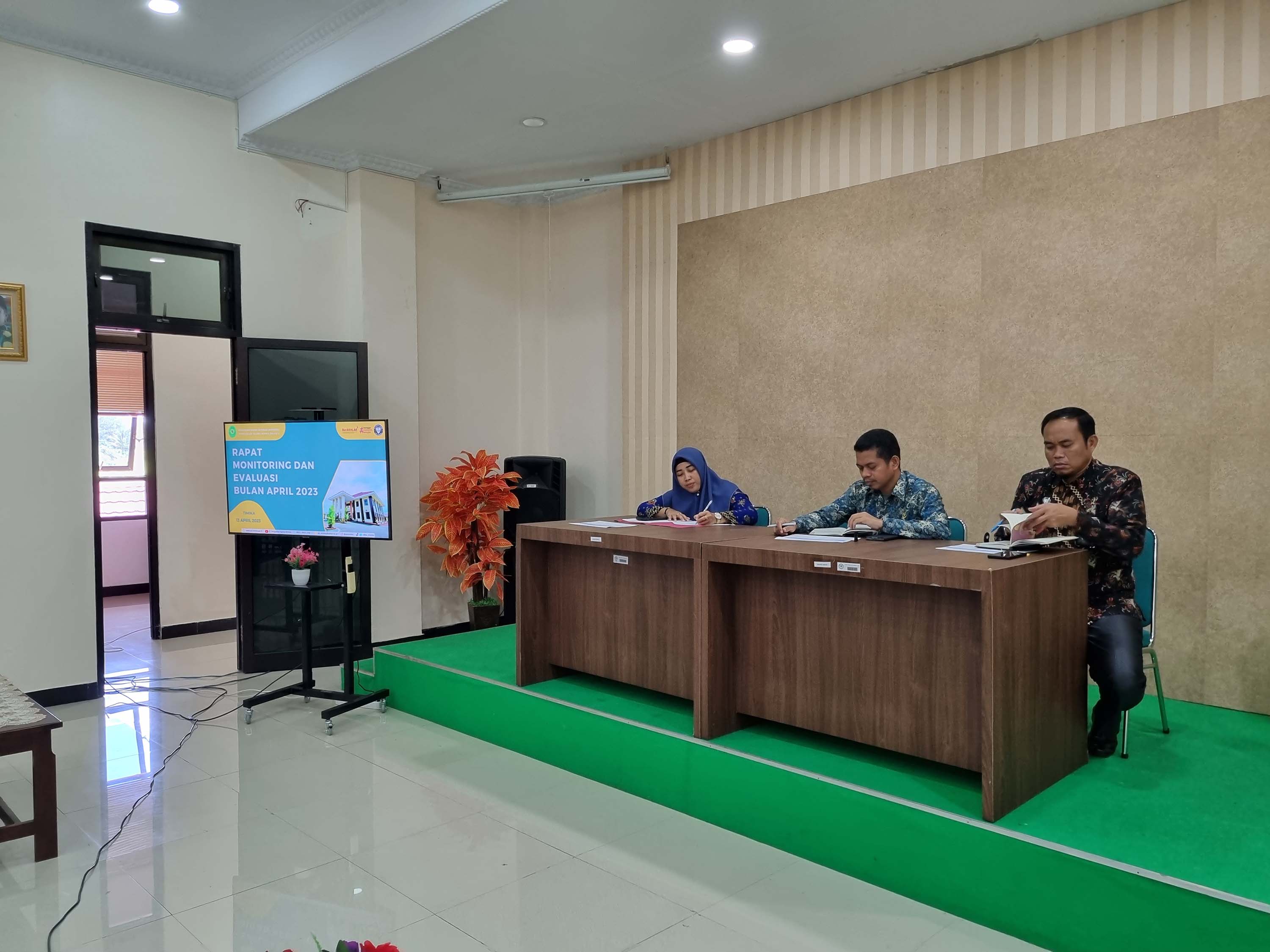 rapat bulan april 2023 3