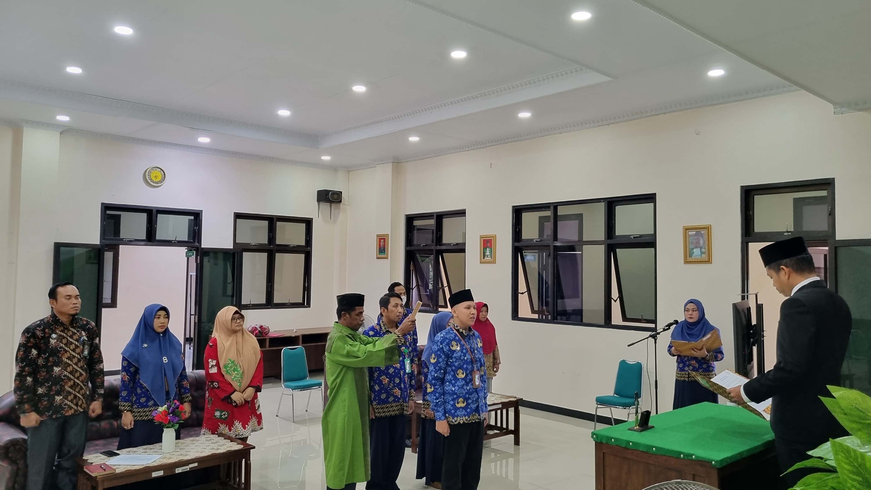 sumpah pns faisal 1