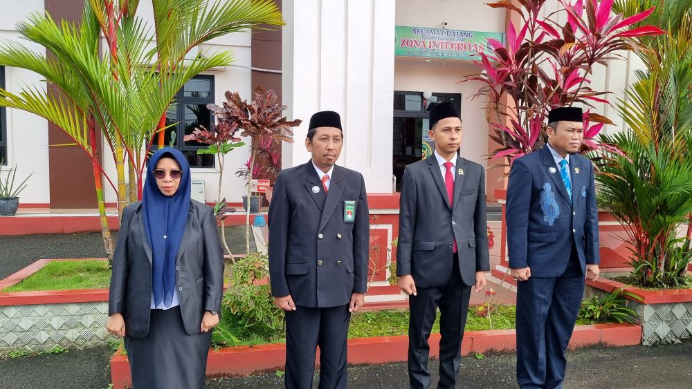 hut mari 79 10